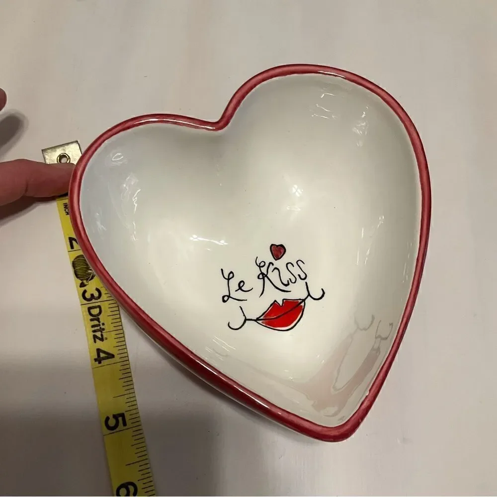 The cutest little trinket cup- in time for Valentine’s Day! Heart Shaped Le Kiss